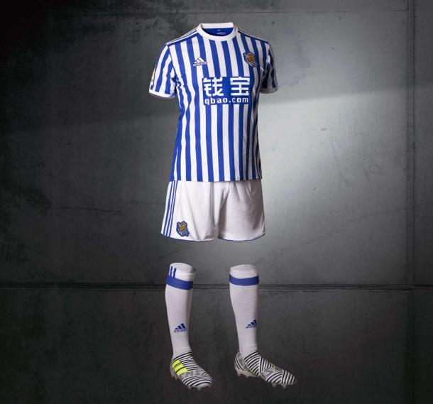 Camiseta Real Sociedad Roberto López Camiseta Real Sociedad Roberto López